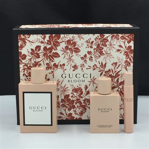 gucci perfume kit|Gucci bloom 100ml gift set.